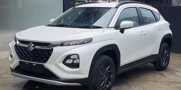 Suzuki Hadirkan Mobil Ramah Lingkungan: Suzuki Fronx Siap Ramaikan Pasar