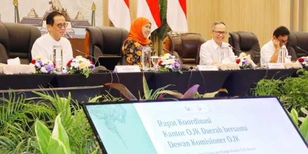 Peringati Hari Pasar Modal Indonesia, Gubernur Khofifah Ajak Masyarakat Cerdas Berinvestasi di Era Digital