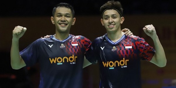 Fajar/Rian Bikin Istora Bergemuruh! Tumbangkan Wakil China, Lolos ke Semifinal Indonesia Open 2025