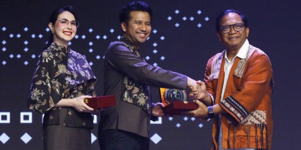 Plt. Gubernur Jawa Timur Sebut Fesyen Jadi Penopang Ekonomi Kreatif