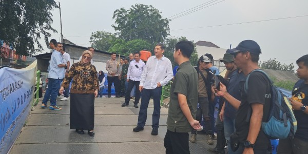 Siqom Resmikan Jembatan Alternatif Suaib, Buka Akses Babelan–Tarumajaya