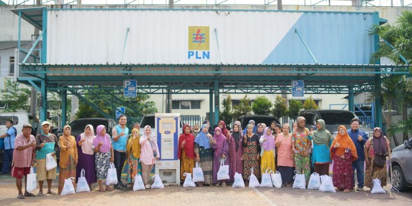PLN Hadir untuk Rakyat, Tebar Kebahagiaan di Bidang Pendidikan hingga Ekonomi