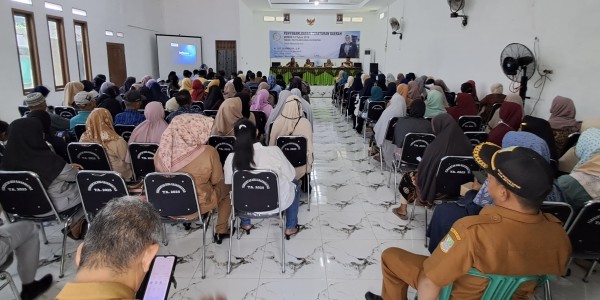 Siti Qomariah Sosialisasikan Perda Penyelenggaraan Kesehatan