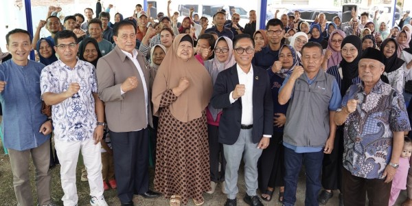 Kang Rachmat Kembali ke Cimahi, Tegaskan Komitmen Bangun Pendidikan Lewat Perda