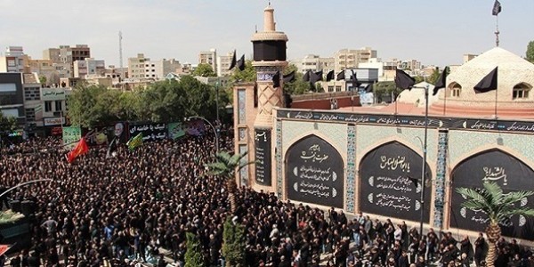Warga Iran Memperingati Hari Ashura