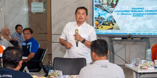 Pelatihan Container Terminal Operation (CTO) Sebagai Penguatan Sumber Daya Manusia Dukung Transformasi dan Standarisasi Berkelanjutan