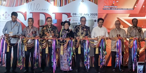 Surabaya Printing Expo Dibuka Wagub Emil: Ajang Unggulan Industri Percetakan di Indonesia Timur
