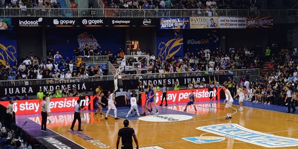 Satria Muda Menang Telak atas Pelita Jaya pada Gim Pertama Semifinal IBL 2025