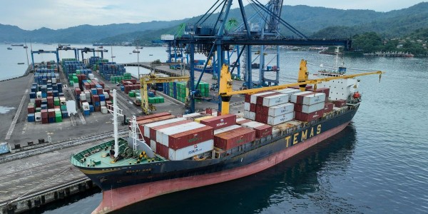 Sempat Terganggu Pasca Insiden RTG, Layanan TPK Bitung Kembali Normal Sejak Awal Juli
