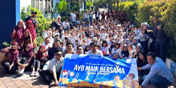 PDS Gelar Acara 'Masa Kecil Tanpa Layar,' Ajak Siswa SD Barunawati Lestarikan Permainan Tradisional