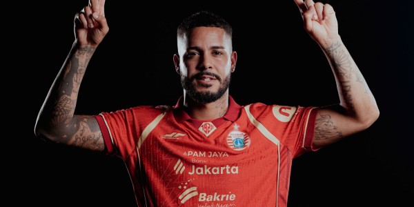 Resmi Datangkan Emaxwell Souza de Lima,  Persija Pertajam Lini Serang Jelang Super League 2025/2026