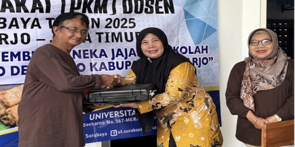 UT dan Unesa Tingkatkan Keterampilan Berwirausaha bagi Siswa SLB Putra Mandiri Sidoarjo