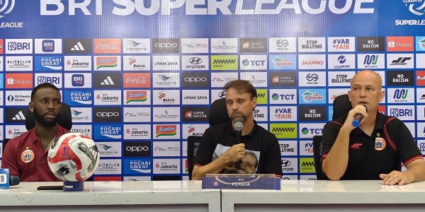 Persija Incar Satu Pemain Asing Lagi, Ini Respon Mauricio Souza Soal Choupo-Moting dan Falcao