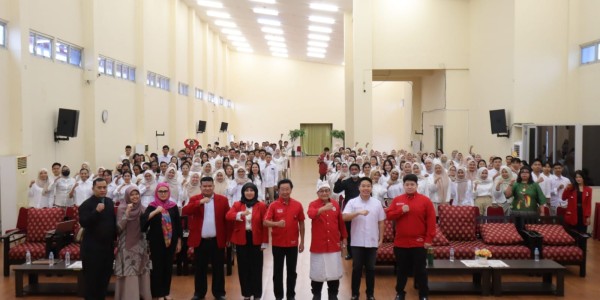 Universitas 17 Agustus 1945 Siapkan Lulusan Apoteker Terbaik Dan Siap Pakai