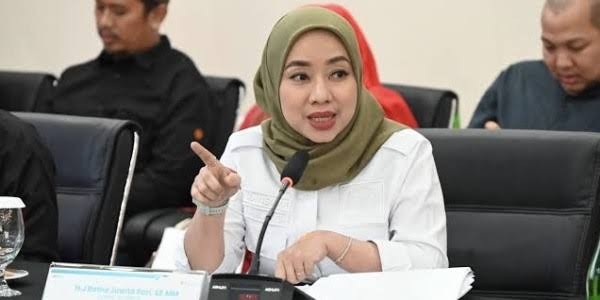 DPR Minta ESDM Jamin Kualitas BBM Pertamina saat SPBU Swasta Alami Kekosongan