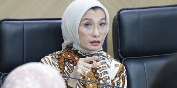 Arzeti Bilbina: Penipuan Label dan Kandungan Makanan Sangat Bahayakan Konsumen