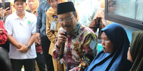 Mensos Pastikan Penerima BLTS Tepat Sasaran
