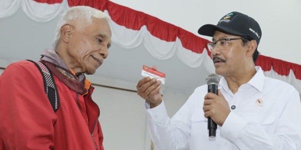 Cek Penyaluran Bansos di Bogor Mensos: BLT Tambahan Bukti Kepedulian Presiden ke Rakyat
