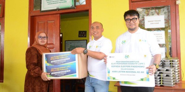 PLN Tebar Energi Kebaikan di Momentum Hari Listrik Nasional ke-80 Melalui Ragam Aksi Sosial di Jawa Timur