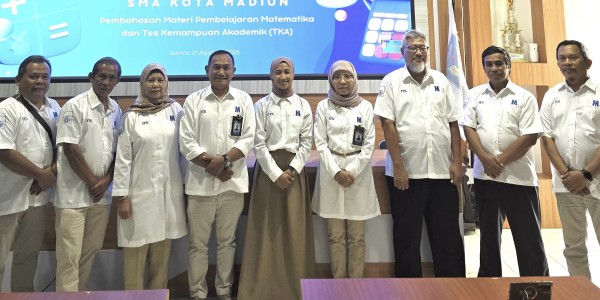 Tingkatkan Kompetensi Profesional Guru, Tim Abmas ITS Latih MGMP Matematika Kota Madiun