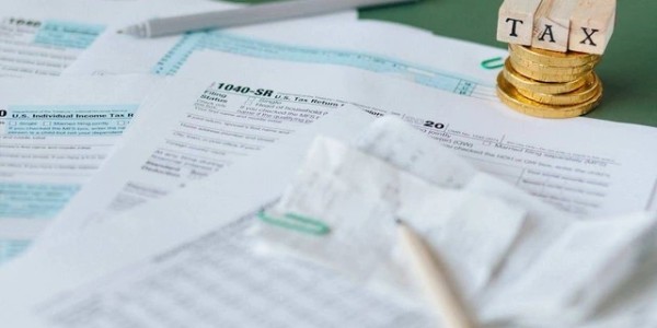 Setelah Menikah, Pajak Siapa? Memahami Status Pajak Suami-Istri dan Tax Awareness bagi Perempuan Menikah melalui Perspektif Gender