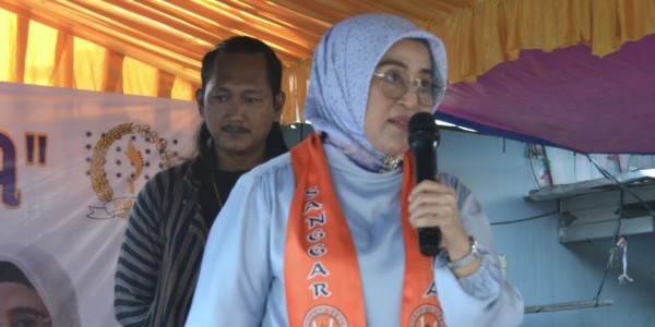 Dari Palang Pintu hingga Santunan Yatim, Siqom Sapa Warga Babelan