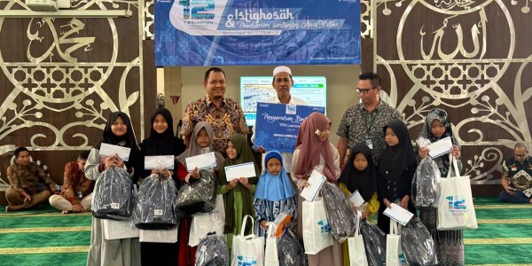 HUT ke-12, PT Terminal Teluk Lamong Gelar Doa Bersama dan Santunan Anak Yatim