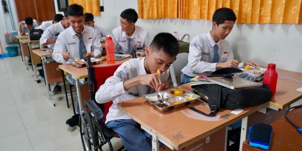 Waka BGN Tegaskan SPPG Tidak Memaksa Anak yang Libur untuk Ambil MBG di Sekolah
