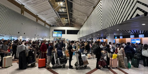 Sepuluh Hari Posko Nataru, Bandara Juanda Layani 430.540 Penumpang