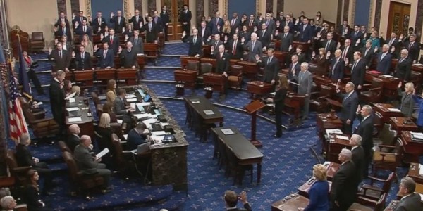 Senat AS Setujui Resolusi Batasi Wewenang Trump Lakukan Aksi Militer di Venezuela