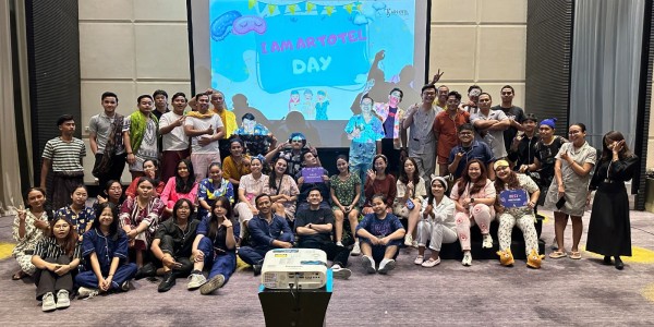 Bertema Pajamas Party, ARTOTEL TS Suites Surabaya Gelar I Am Artotel Day