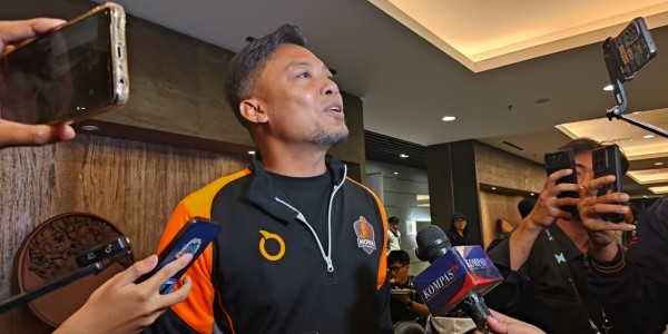 John Herdman Tangani Timnas Indonesia, Hamka Hamzah Kenang Era Kepelatihan Peter White