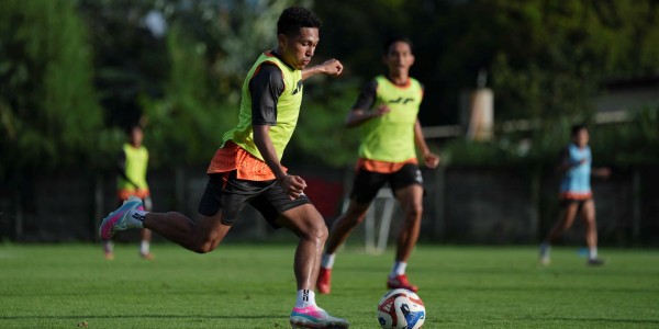 Adaptasi Berjalan Mulus di Persija, Fajar Fathurrahman Siap Jalani Debut Lawan Madura United
