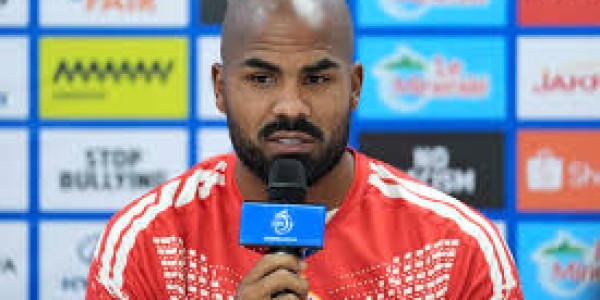 Tepis Kabar Kembali ke Arema, Thales Lira Tegaskan Bertahan di Persija Jakarta