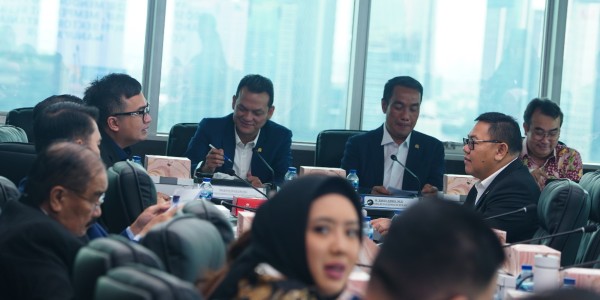 Fraksi NasDem Evaluasi Ekonomi 2025, Soroti Manufaktur dan Agrikultur sebagai Kunci Pertumbuhan 2026
