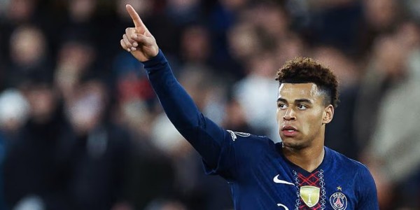 Paris Saint-Germain F.C. Rebut Puncak Usai Libas FC Metz 3-0