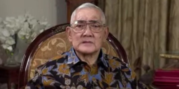 Wakil Presiden Ke-6 RI Try Sutrisno Wafat
