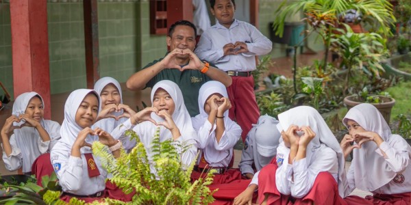 Lewat MORA Impact, MORAZEN Yogyakarta Perkuat Literasi Siswa SD Negeri Temon