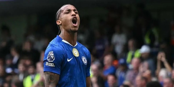 João Pedro Lagi Gacor, Chelsea Hajar Aston Villa 4-1