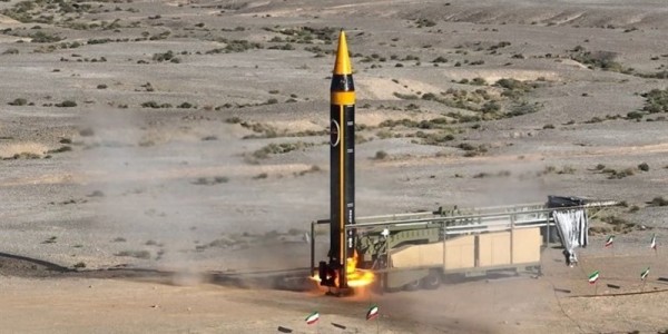 IRGC Luncurkan Rudal Khoramshahr ke-4 Hantam Bandara Ben Gurion Israel