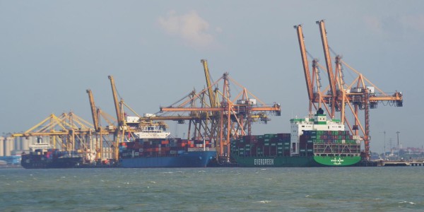 Arus Logistik Jelang Lebaran Meningkat, Pelindo Antisipasi Kepadatan di Pelabuhan