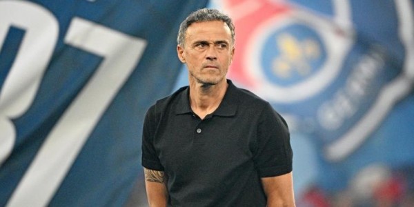 PSG Tak Mau Bermain Aman, Luis Enrique Tetap Incar Kemenangan di Stamford Bridge