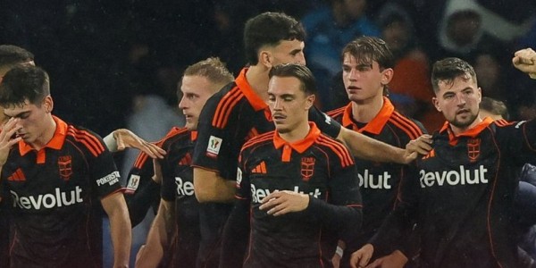 Como Comeback Tumbangkan AS Roma 2-1, Kembali ke Empat Besar Serie A