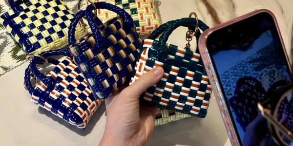 Rayakan International Women’s Day, Somerset Berlian Jakarta Gelar Workshop Gantungan Kunci Anyaman