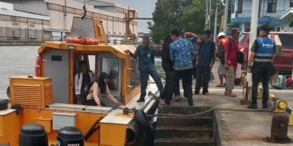 Kejar Jadwal Kereta, Pelindo Kerahkan Motor Pandu Antar Penumpang KM Ngapulu