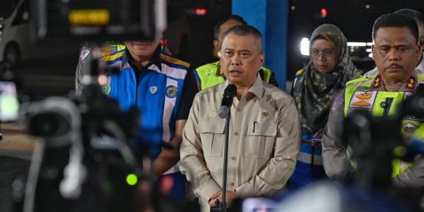 Arus Mudik Meningkat, Menhub Dudy Pastikan Rekayasa Lalu Lintas Berjalan Efektif