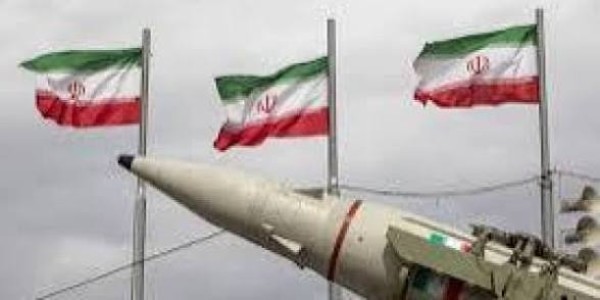 Iran Gempur Enam Kapal Amerika