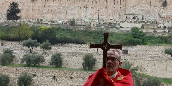 Kacaukan Misa Minggu Palma, Israel Larang Kardinal Masuk Makam Kudus