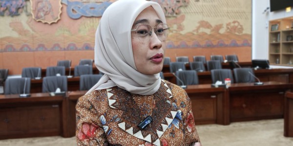 Ketua Komisi VI DPR RI Dukung Pembatasan Pembelian BBM, Tekankan Efisiensi dan Perlindungan UMKM