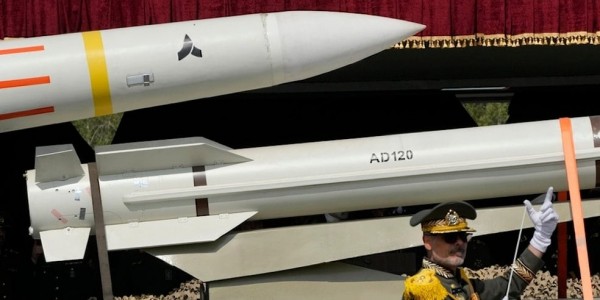 Iran Serang Israel dan Basis Militer AS di Timur Tengah, Ketegangan Meningkat